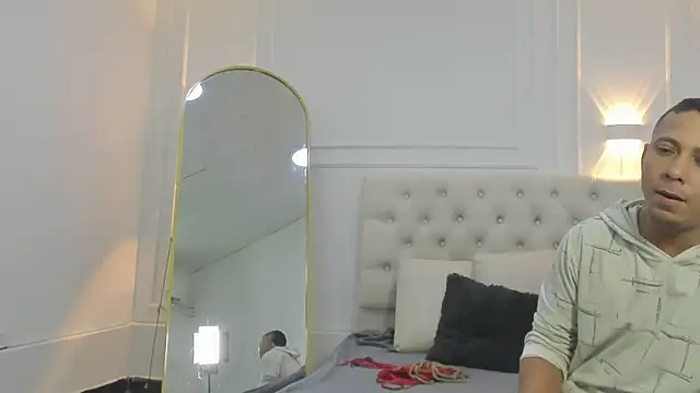 charlotte dante212 online show from 04.13.26