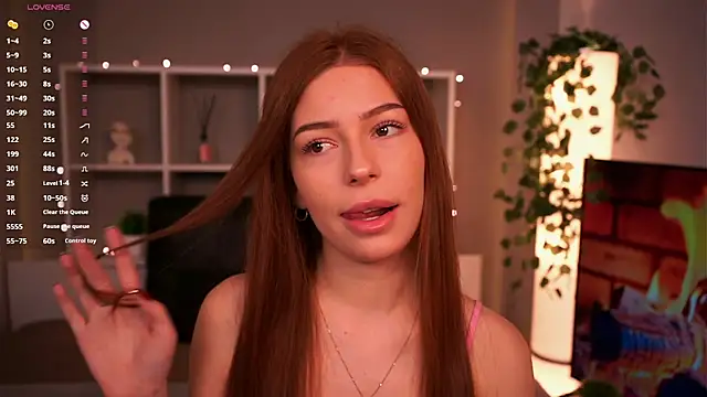 Snapshot of SexyEsma chatting on 11.06.25 SexyEsma online show from 11.06.25