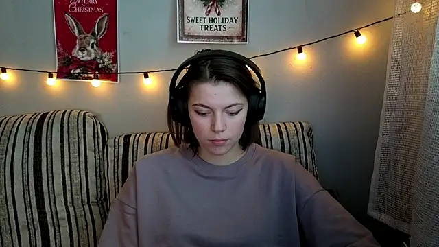 CutieAnny online show from 02.02.26