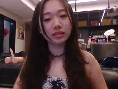 Amy-bb online show from 09.18.25