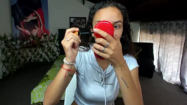 Skylovershot online show from 11.21.25