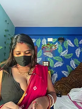 Snapshot of V-Hot-Sweti chatting on 06.05.26 V-Hot-Sweti online show from 06.05.26