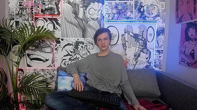 Snapshot of OttoWilliams chatting on 09.12.25 OttoWilliams online show from 09.12.25