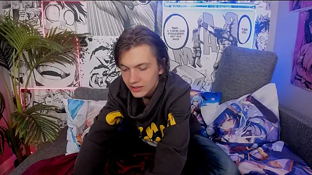 Snapshot of OttoWilliams chatting on 09.19.25 OttoWilliams online show from 09.19.25