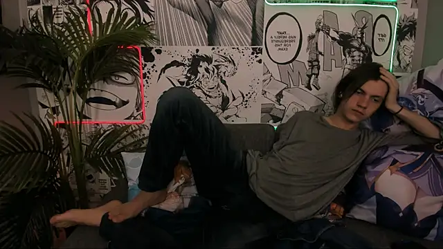 Snapshot of OttoWilliams chatting on 10.01.25 OttoWilliams online show from 10.01.25