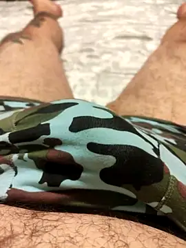 Snapshot of __Mike___ chatting on 09.26.25 Mike online show from 09.26.25