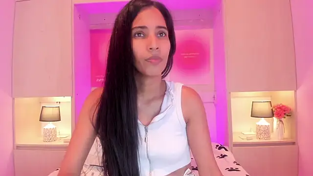 Snapshot of LexxaQueen chatting on 10.09.25 LexxaQueen online show from 10.09.25