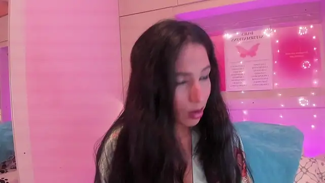 Snapshot of LexxaQueen chatting on 10.15.25 LexxaQueen online show from 10.15.25