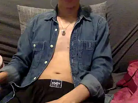Zzchu online show from 10.08.25