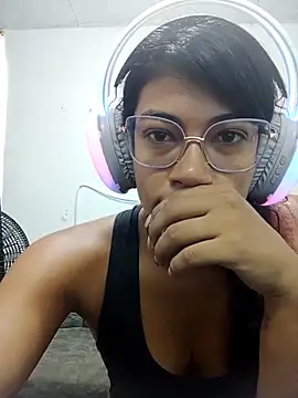 Dulce2415 online show from 05.20.26