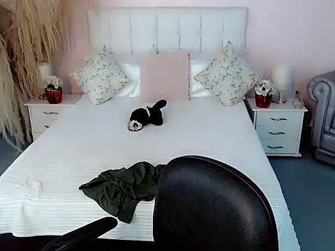 samantha bliss online show from 11.07.25