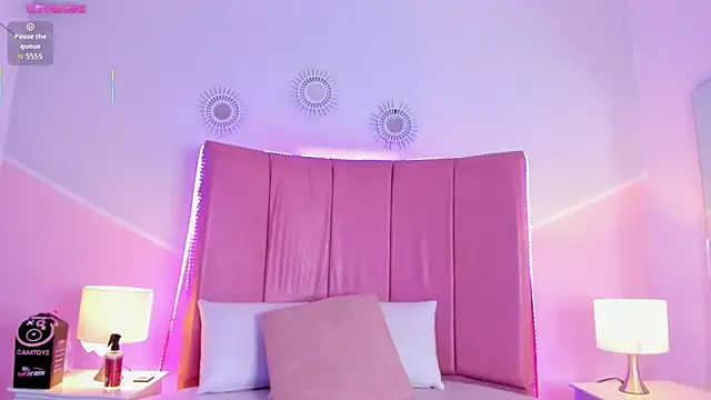  mia foxx online show from 09.29.25