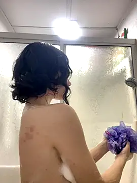 Snapshot of sukubo__ chatting on 10.11.25 sukubo online show from 10.11.25