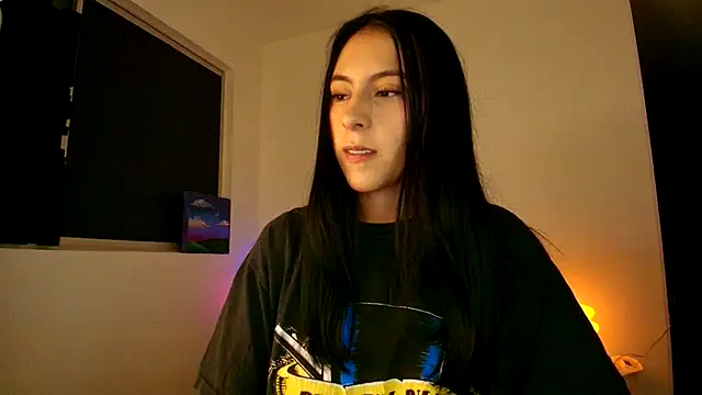 violethun  online show from 12.15.25