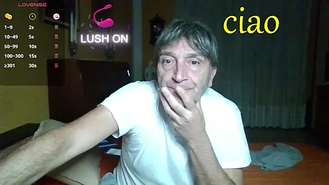 lattediyak online show from 10.15.25