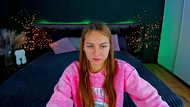 MilaAddams online show from 11.15.25