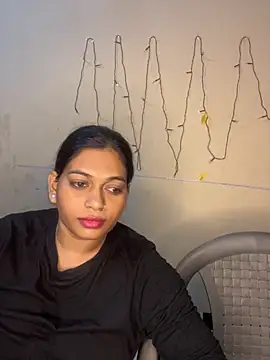 Snapshot of Kristyqueen chatting on 09.18.25 Kristyqueen online show from 09.18.25