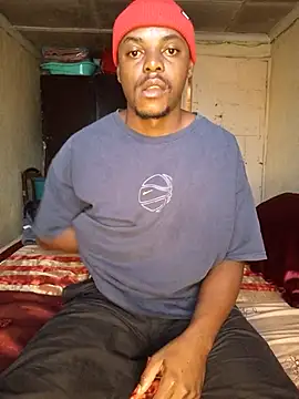 Snapshot of Hluga_25 chatting on 02.18.26 Hluga 25 online show from 02.18.26