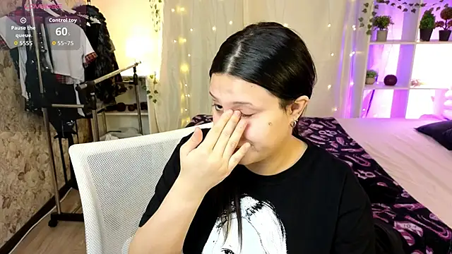 Nicole Parshikova online show from 11.08.25