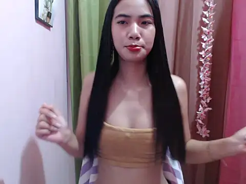 Snapshot of Shy_SexyLady chatting on 10.12.25 Shy SexyLady online show from 10.12.25