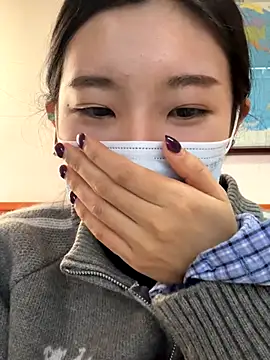 Lulu125216 online show from 11.17.25