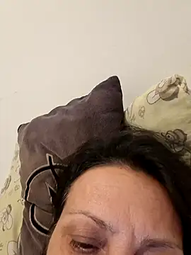 jessyca  online show from 10.10.25