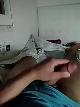 Yazaza1999 online show from 09.18.25