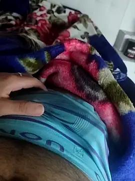 Yazaza1999 online show from 09.30.25