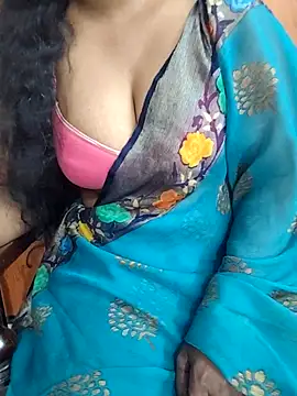 Snapshot of Mis_Sree chatting on 10.10.25 Mis Sree online show from 10.10.25