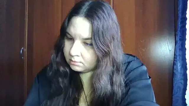 Snapshot of Vaessira chatting on 11.10.25 Vaessira online show from 11.10.25