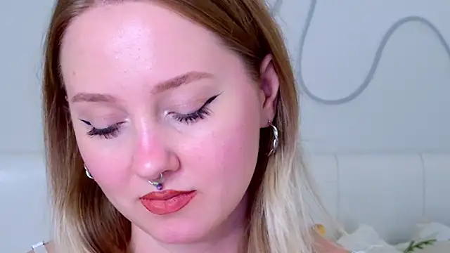 CandiceKingz online show from 09.27.25