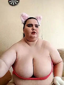 Snapshot of Vllada_Brattz chatting on 11.15.25 Vllada Brattz online show from 11.15.25