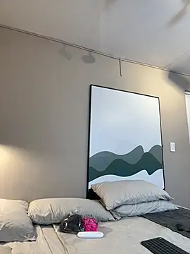 Tayler Kim online show from 02.18.26