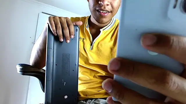 aston xvera online show from 10.30.25