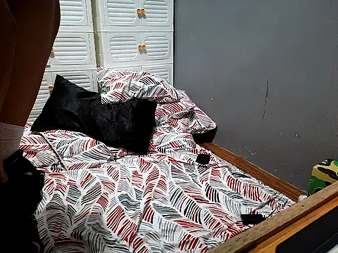 melahjane online show from 11.15.25