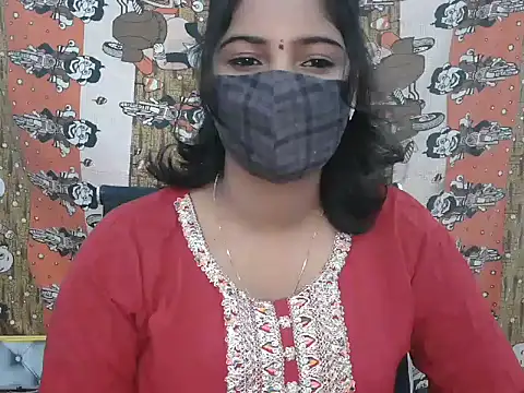 Hott Noor online show from 10.13.25