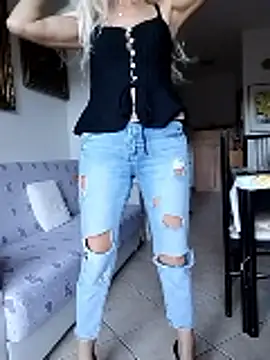  sexyBLONDE46  online show from 11.05.25
