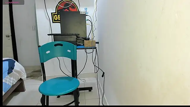 Snapshot of lunna_noir chatting on 10.07.25 lunna noir online show from 10.07.25