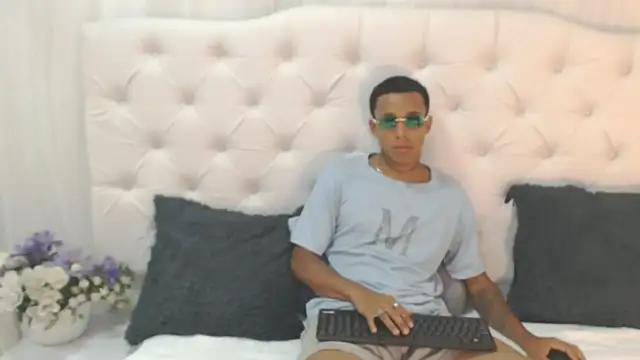 keiner vasquez online show from 09.22.25