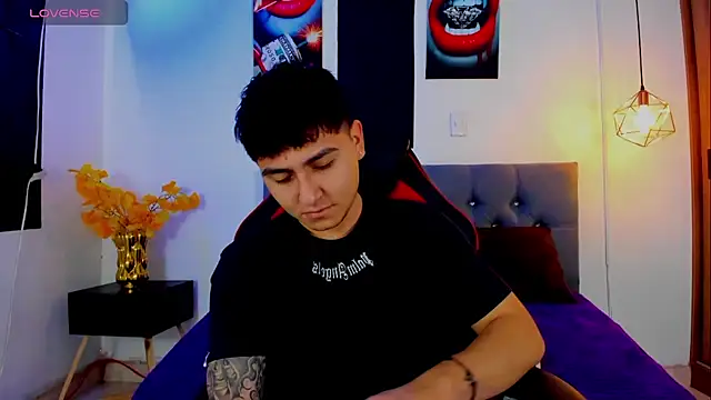 Nicolas James Sc online show from 10.30.25