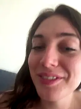 Snapshot of Petitbiscuit2B0 chatting on 11.03.25 Petitbiscuit2B0 online show from 11.03.25