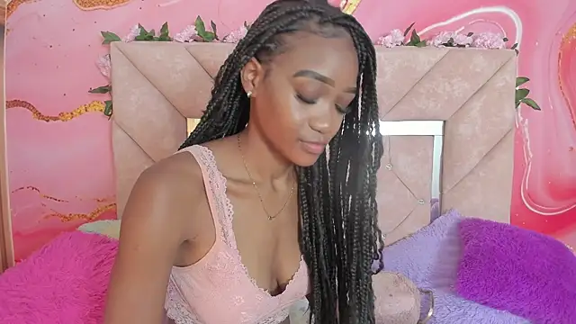 Taylor oriana  online show from 10.22.25