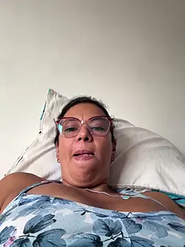 Snapshot of YadiraOrozco chatting on 02.03.26 YadiraOrozco online show from 02.03.26