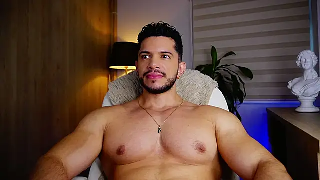 Snapshot of Erick_Thompsonx chatting on 09.29.25 Erick Thompsonx online show from 09.29.25