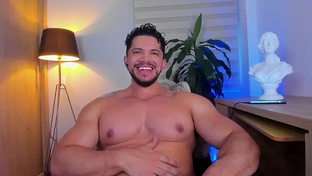 Snapshot of Erick_Thompsonx chatting on 05.11.26 Erick Thompsonx online show from 05.11.26