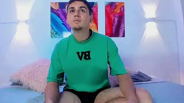 NiikoVega online show from 09.19.25