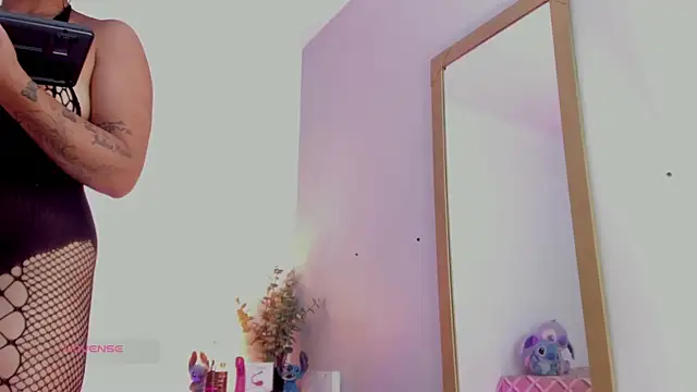 CookiesyCream2  online show from 09.24.25