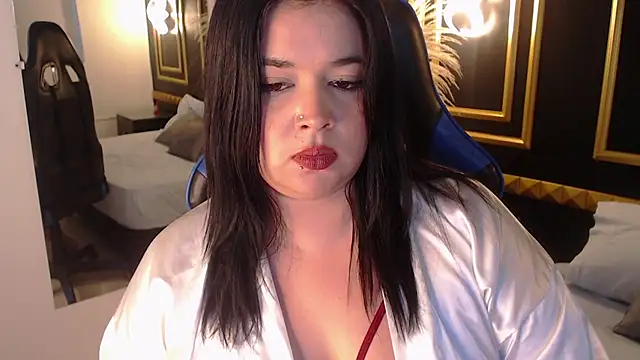 Snapshot of zoe_zi chatting on 09.13.25 zoe zi online show from 09.13.25