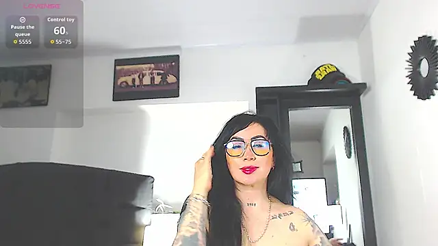 Vicky hotmilf online show from 02.04.26