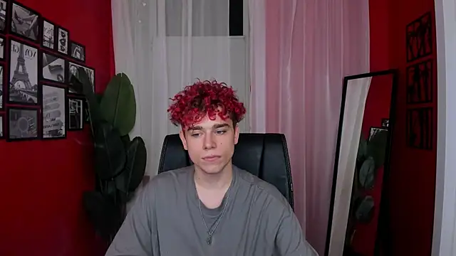 Snapshot of Blaiz_Vok chatting on 10.20.25 Blaiz Vok online show from 10.20.25